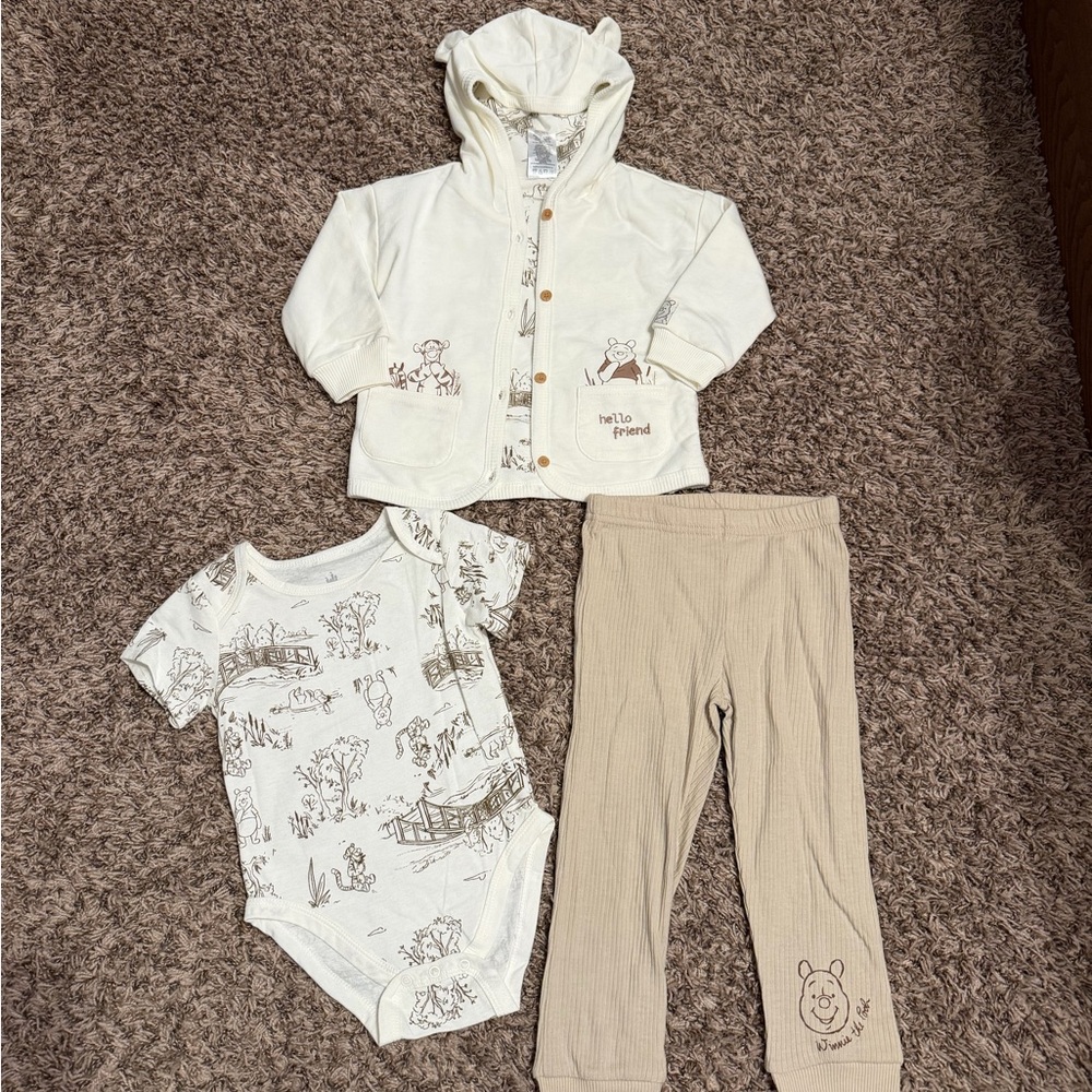 Winnie the Pooh Outfit